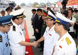 Chinese naval ships visit Ho Chi Minh City - ảnh 1